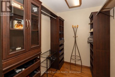 401 BARRIE DRIVE Thunder Bay Ontario photo 29