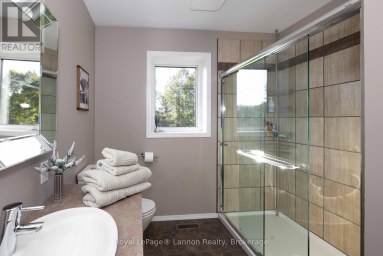 401 BARRIE DRIVE Thunder Bay Ontario photo 33