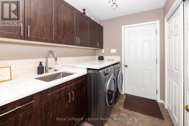 401 BARRIE DRIVE Thunder Bay Ontario photo 46