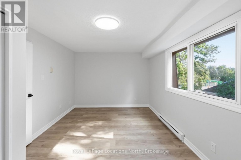 530 TENTH STREET, Collingwood, Ontario, L9Y4C1