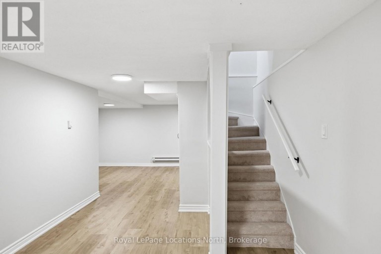 530 TENTH STREET, Collingwood, Ontario, L9Y4C1