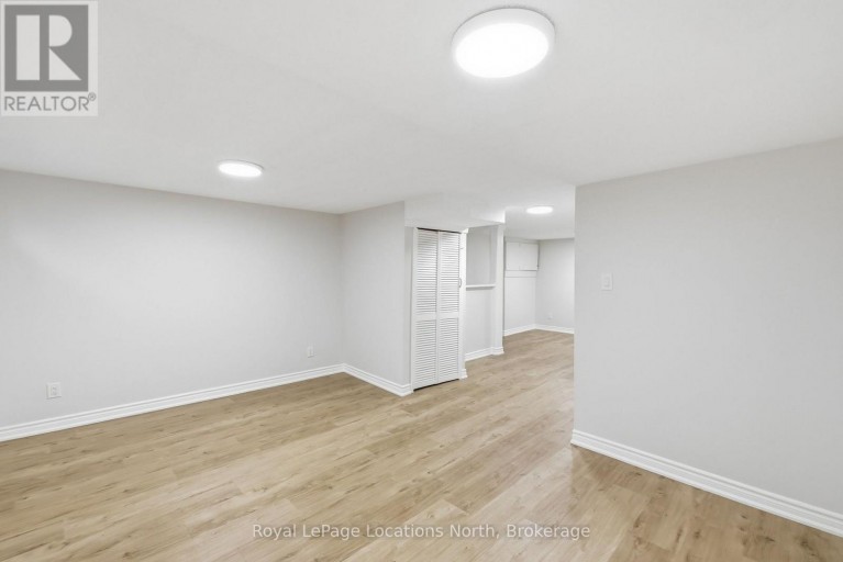 530 TENTH STREET, Collingwood, Ontario, L9Y4C1