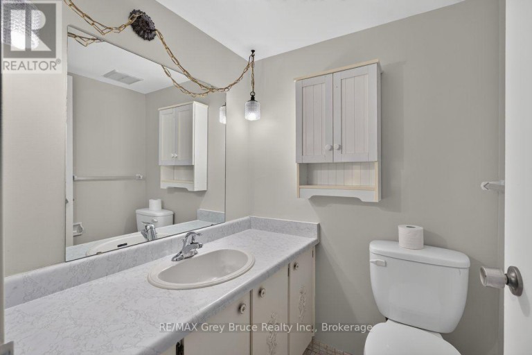 208 - 860 9TH STREET, Owen Sound, Ontario, N4K1R2