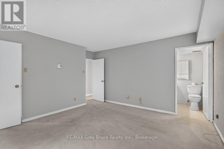 208 - 860 9TH STREET, Owen Sound, Ontario, N4K1R2