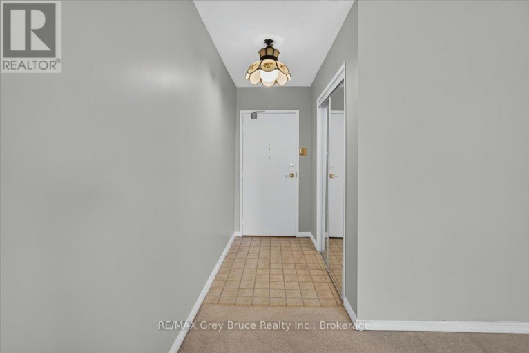 208 - 860 9TH STREET, Owen Sound, Ontario, N4K1R2