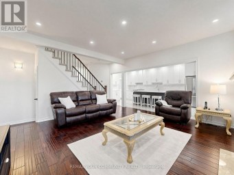 16 WHITESTONE DRIVE Georgina (Keswick North) Ontario photo 9