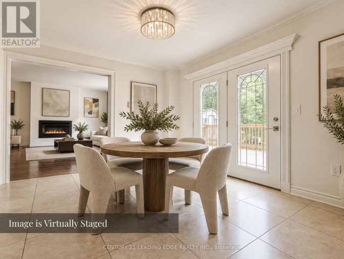 21 MCQUAID COURT, East Gwillimbury (Holland Landing), Ontario, L9N1E8