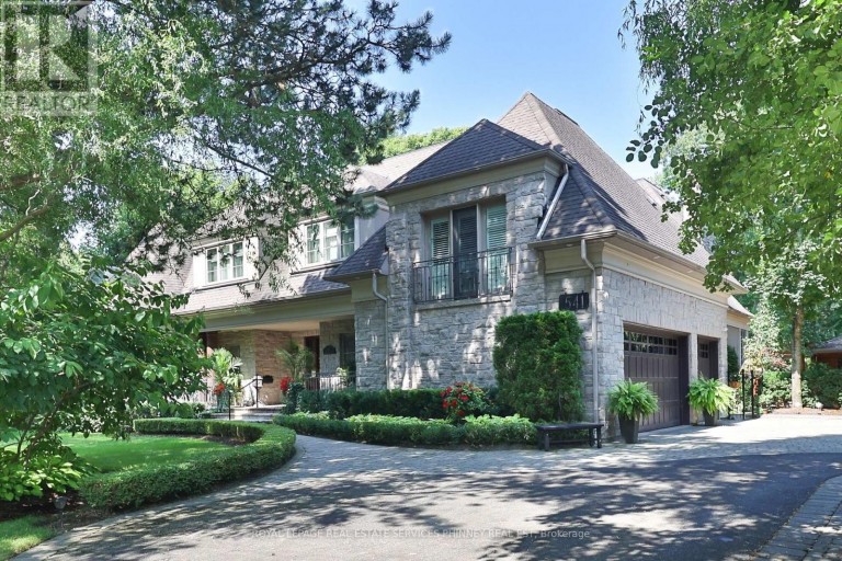 541 ARROWHEAD ROAD, Mississauga (Lorne Park), Ontario, L5H1V5