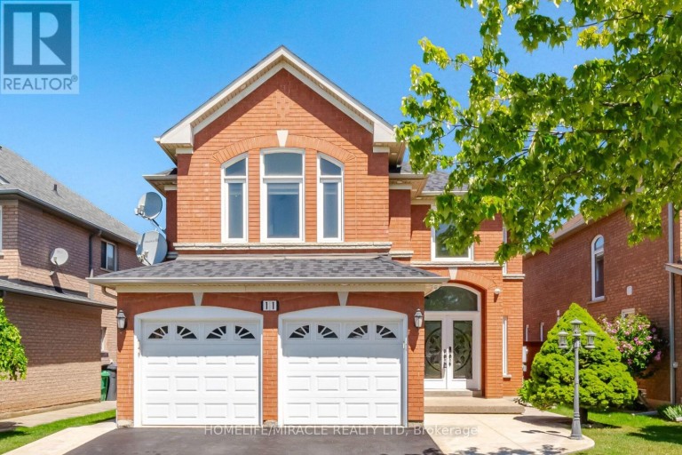 11 BARLEYFIELD ROAD, Brampton (Sandringham-Wellington), Ontario, L6R1R4
