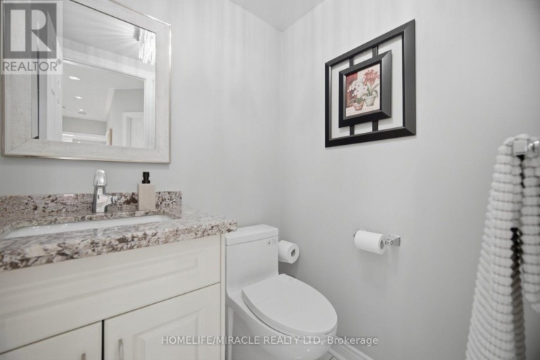 11 BARLEYFIELD ROAD, Brampton (Sandringham-Wellington), Ontario, L6R1R4