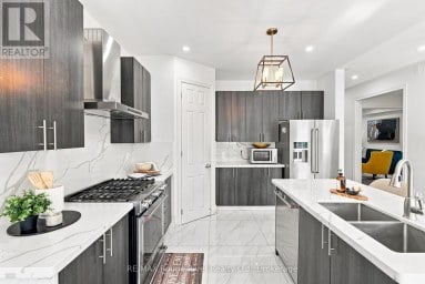 1808 DOUGLAS LANGTREE DRIVE Oshawa (Taunton) Ontario photo 16