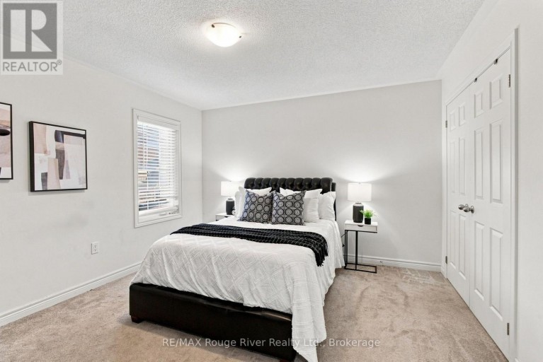 1808 DOUGLAS LANGTREE DRIVE, Oshawa (Taunton), Ontario, L1K0Y3