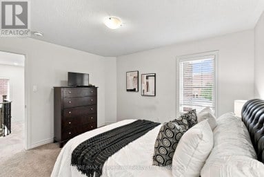 1808 DOUGLAS LANGTREE DRIVE Oshawa (Taunton) Ontario photo 34