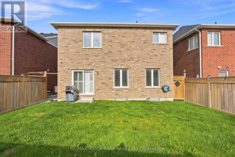 1808 DOUGLAS LANGTREE DRIVE, Oshawa (Taunton), Ontario, L1K0Y3