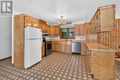 2950 R29, Rideau Lakes Ontario