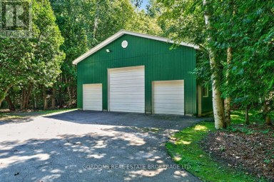 2950 R29, Rideau Lakes Ontario