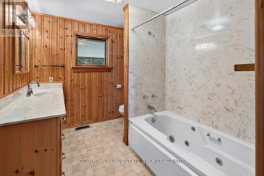 2950 R29, Rideau Lakes Ontario