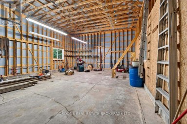 2950 R29, Rideau Lakes Ontario