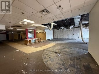 D - 1695 WONDERLAND ROAD London North (North F) Ontario photo 10