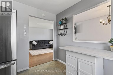 4 WINFIELD STREET Petawawa Ontario photo 16