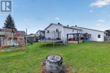 4 WINFIELD STREET Petawawa Ontario photo 49