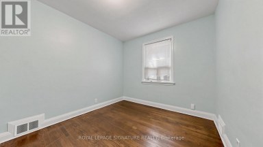14 VALDANE DRIVE Toronto (Clairlea-Birchmount) Ontario photo 15