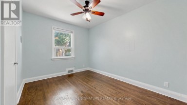 14 VALDANE DRIVE Toronto (Clairlea-Birchmount) Ontario photo 20