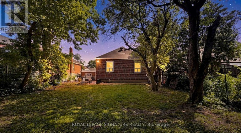14 VALDANE DRIVE, Toronto (Clairlea-Birchmount), Ontario, M1L2E9