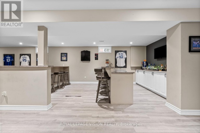 83 BERGIN ROAD, Newmarket (Armitage), Ontario, L3X1S2