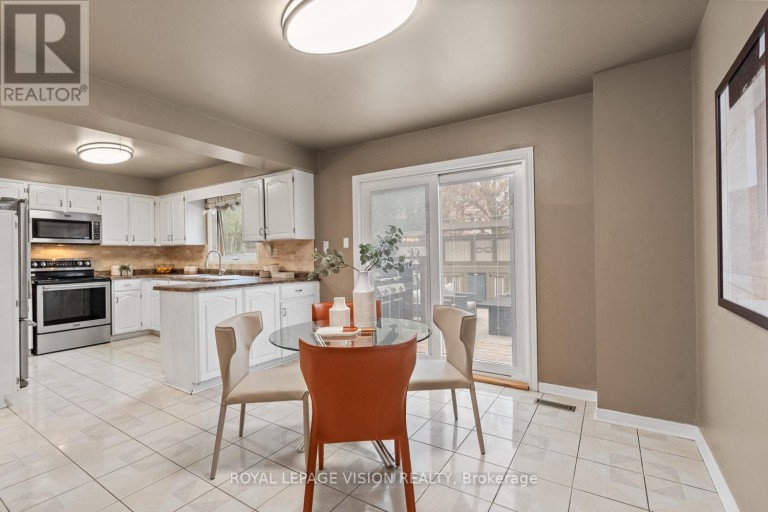 83 BERGIN ROAD, Newmarket (Armitage), Ontario, L3X1S2