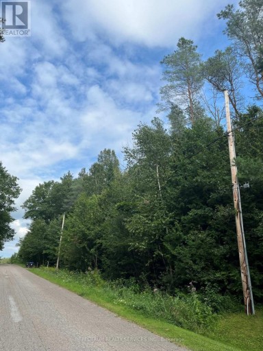 21 PETER AVENUE, Tiny, Ontario, L0L2J0
