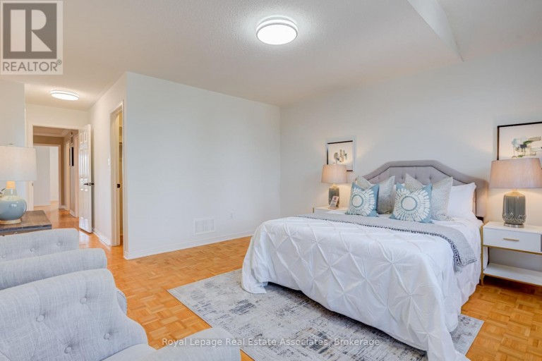 5453 MIDDLEPORT CRESCENT, Mississauga (Hurontario), Ontario, L4Z3V2