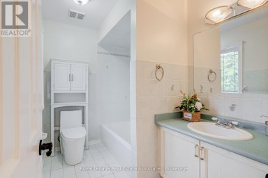 5453 MIDDLEPORT CRESCENT Mississauga (Hurontario) Ontario photo 15