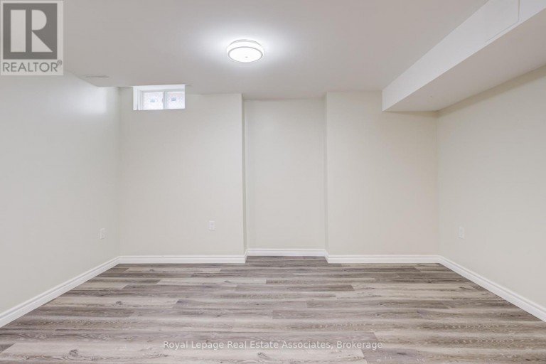 5453 MIDDLEPORT CRESCENT, Mississauga (Hurontario), Ontario, L4Z3V2