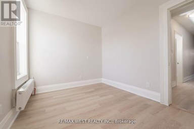 115 EDWIN AVENUE Toronto (Dovercourt-Wallace Emerson-Junction) Ontario photo 24