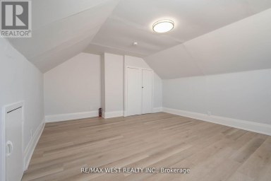 115 EDWIN AVENUE Toronto (Dovercourt-Wallace Emerson-Junction) Ontario photo 35