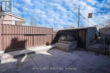 115 EDWIN AVENUE Toronto (Dovercourt-Wallace Emerson-Junction) Ontario photo 39