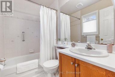 14 LANGTON PLACE Kawartha Lakes (Lindsay) Ontario photo 13
