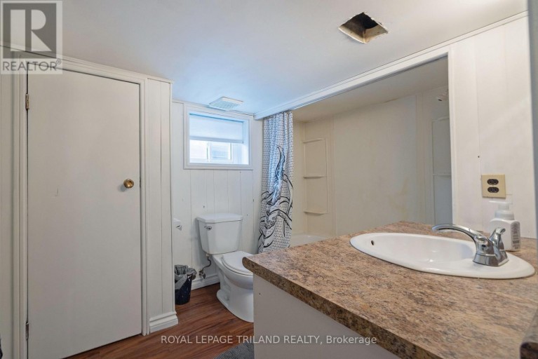 208 EDWARD STREET, London South (South F), Ontario, N6C3J2