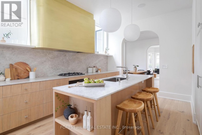 61 FOXLEY STREET, Toronto (Trinity-Bellwoods), Ontario, M6J1P9