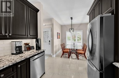 48 THOMAS DRIVE Collingwood Ontario photo 11