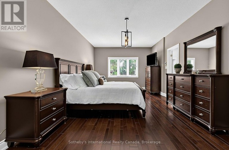 48 THOMAS DRIVE, Collingwood, Ontario, L9Y0A6