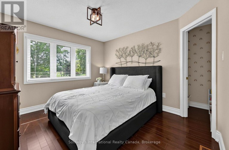 48 THOMAS DRIVE, Collingwood, Ontario, L9Y0A6