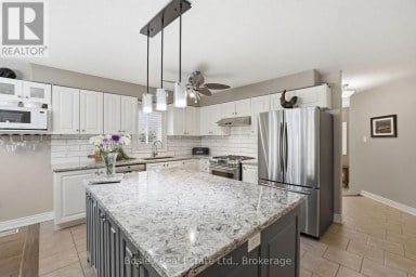 28 CLARK STREET Collingwood Ontario photo 15
