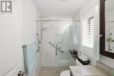 28 CLARK STREET Collingwood Ontario photo 20