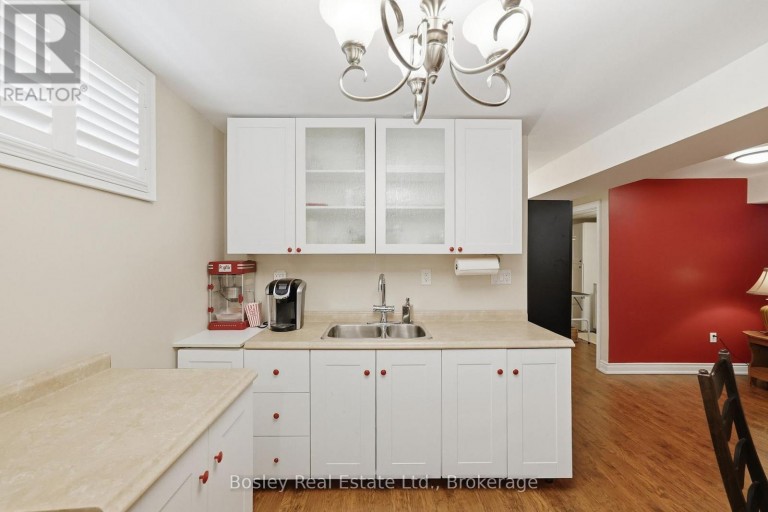 28 CLARK STREET, Collingwood, Ontario, L9Y0H9