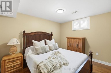 28 CLARK STREET Collingwood Ontario photo 35