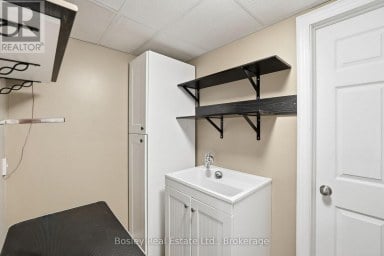 28 CLARK STREET Collingwood Ontario photo 38