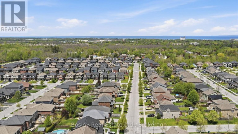 28 CLARK STREET, Collingwood, Ontario, L9Y0H9