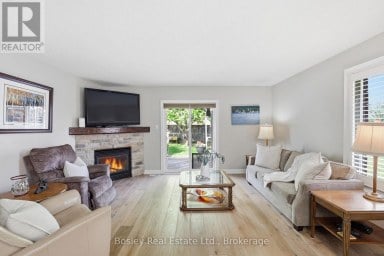 28 CLARK STREET Collingwood Ontario photo 6